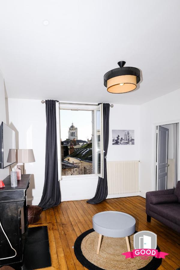 Les 3 Cheminees Des Charretiers Orléans Exterior foto