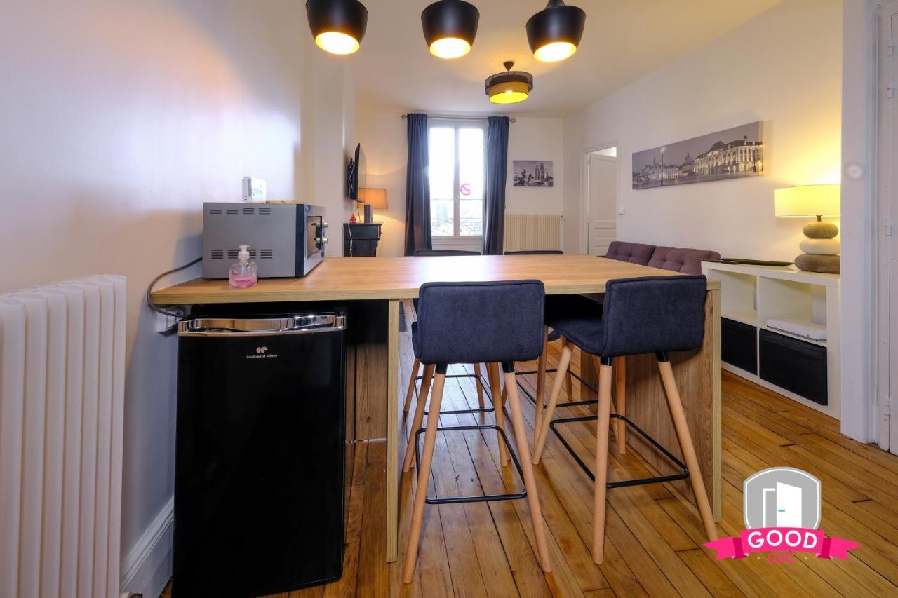 Les 3 Cheminees Des Charretiers Orléans Exterior foto